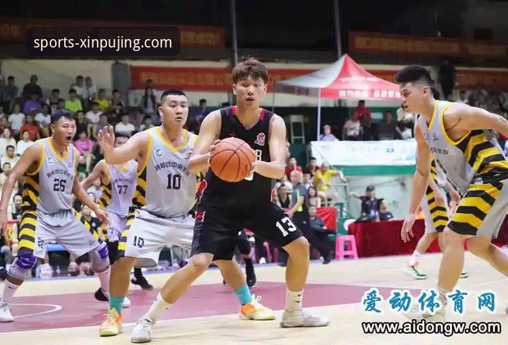 青春风暴的终极对决：直板快攻与坚韧意志的较量